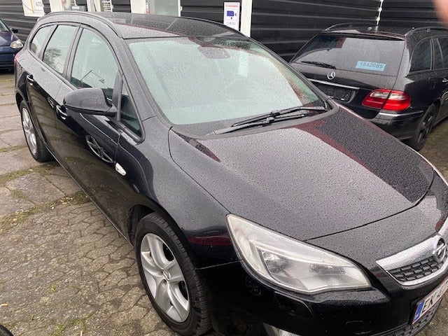 Opel Astra 2,0 CDTi 160 Enjoy Sports Tourer 5d