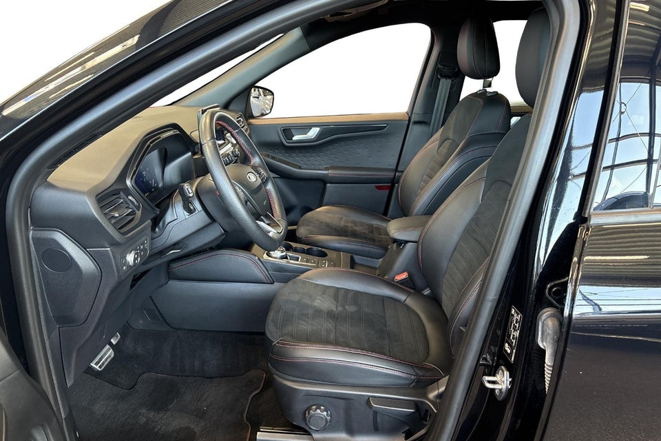 Ford Kuga 2,5 PHEV ST-Line X CVT 5d