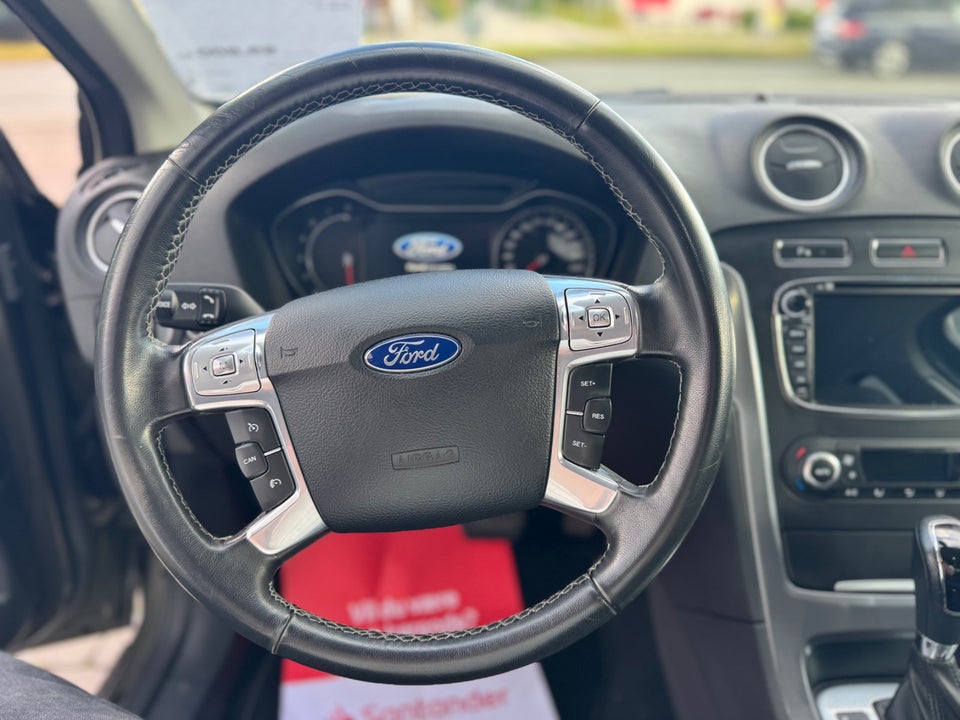 Ford Mondeo 2,0 SCTi 203 Titanium aut. 5d