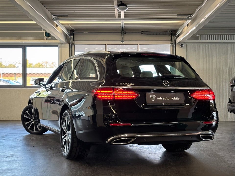 Mercedes E300 de 2,0 Avantgarde stc. aut. 5d