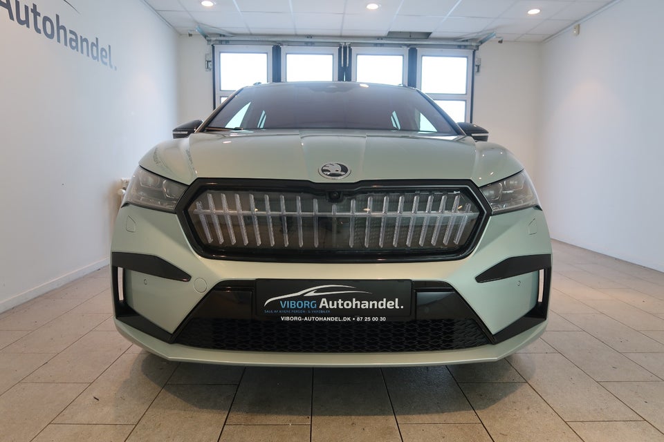 Skoda Enyaq 80X iV Founders Edition 5d