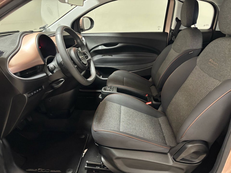 Fiat 500e 42 Icon 3+1 4d