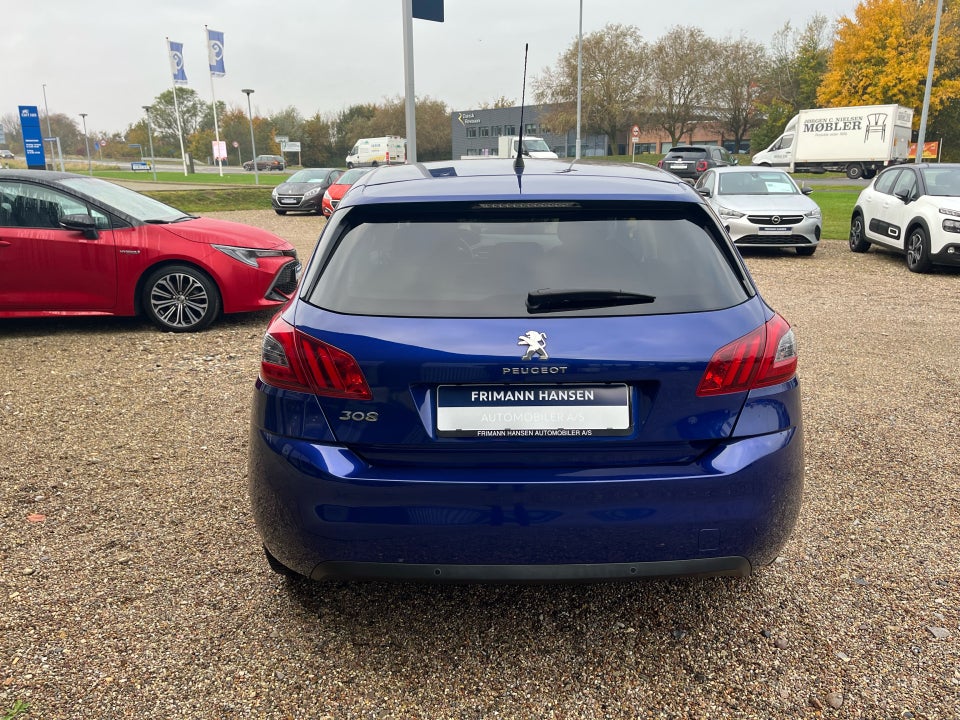 Peugeot 308 1,5 BlueHDi 130 Style 5d