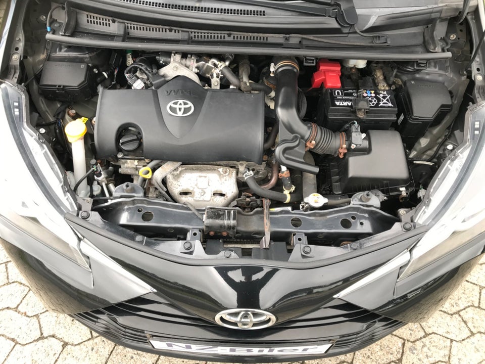 Toyota Yaris 1,5 VVT-i T2 5d
