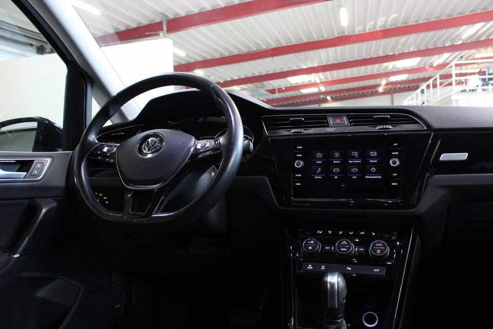 VW Touran 1,5 TSi 150 Highline DSG 7prs 5d