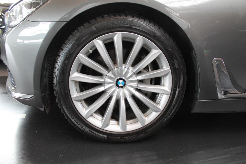 BMW 740i 3,0 aut. 4d