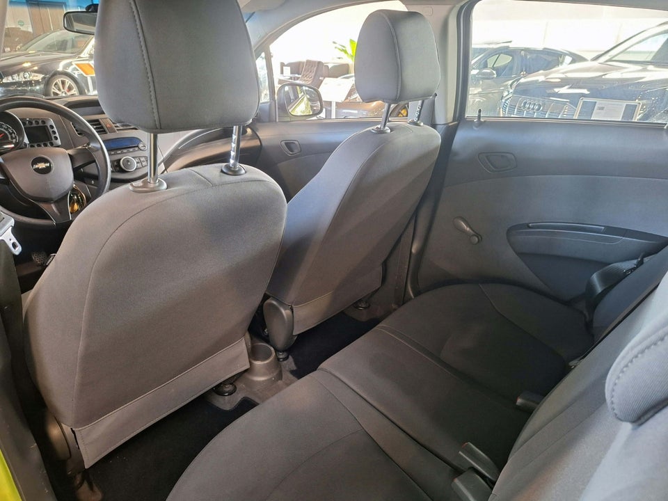 Chevrolet Spark 1,0 LS 5d