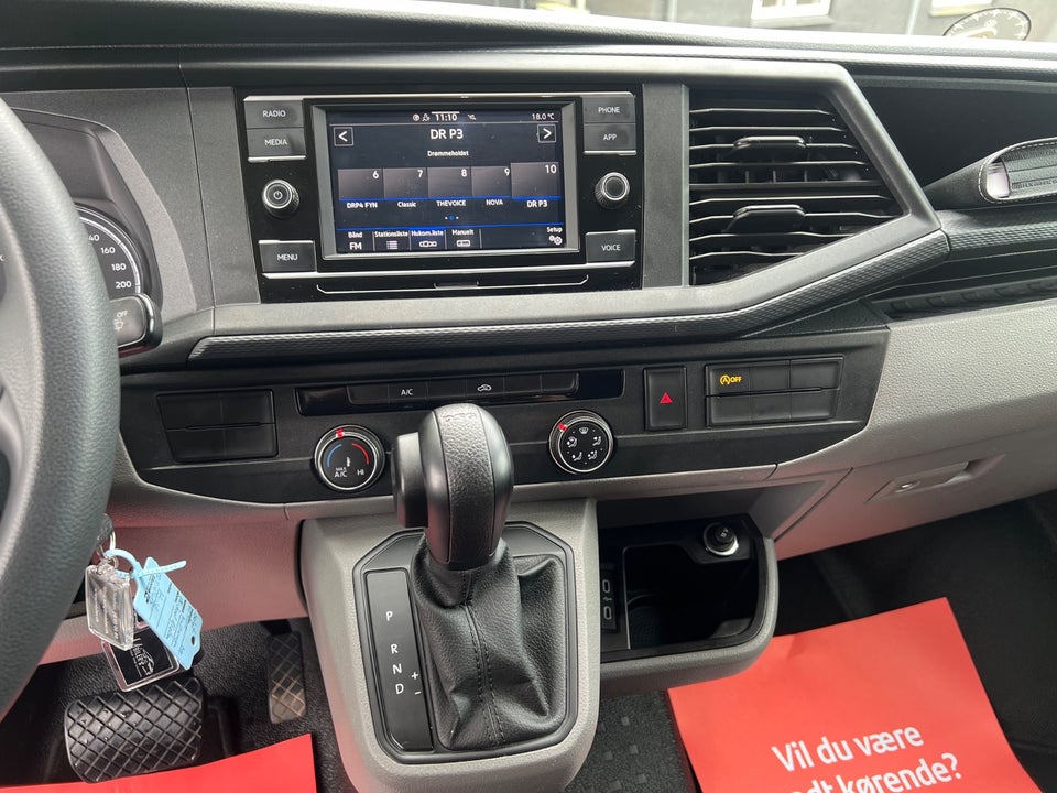 VW Transporter 2,0 TDi 150 Kassevogn DSG kort