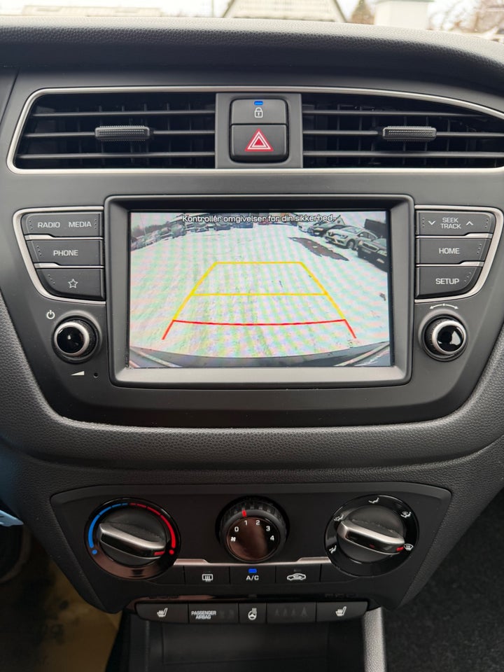 Hyundai i20 1,25 Trend 5d