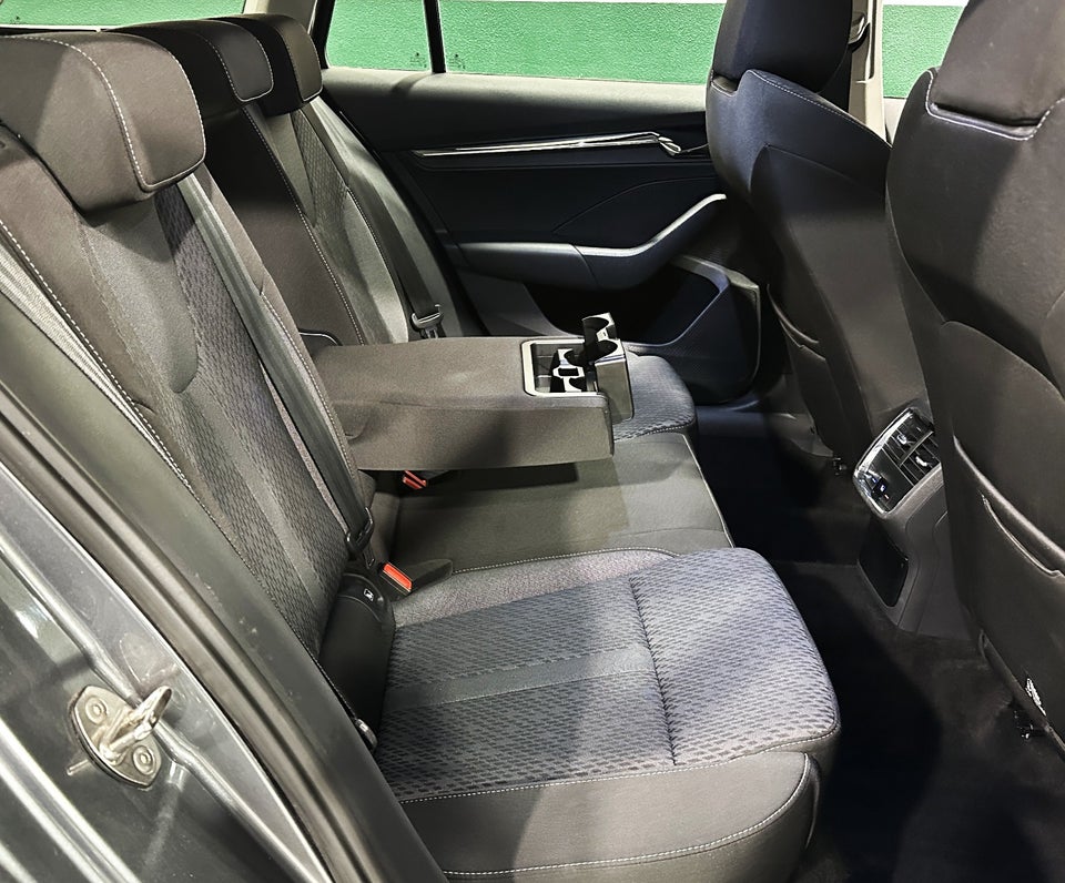 Skoda Octavia 1,4 TSi iV Style Combi DSG 5d