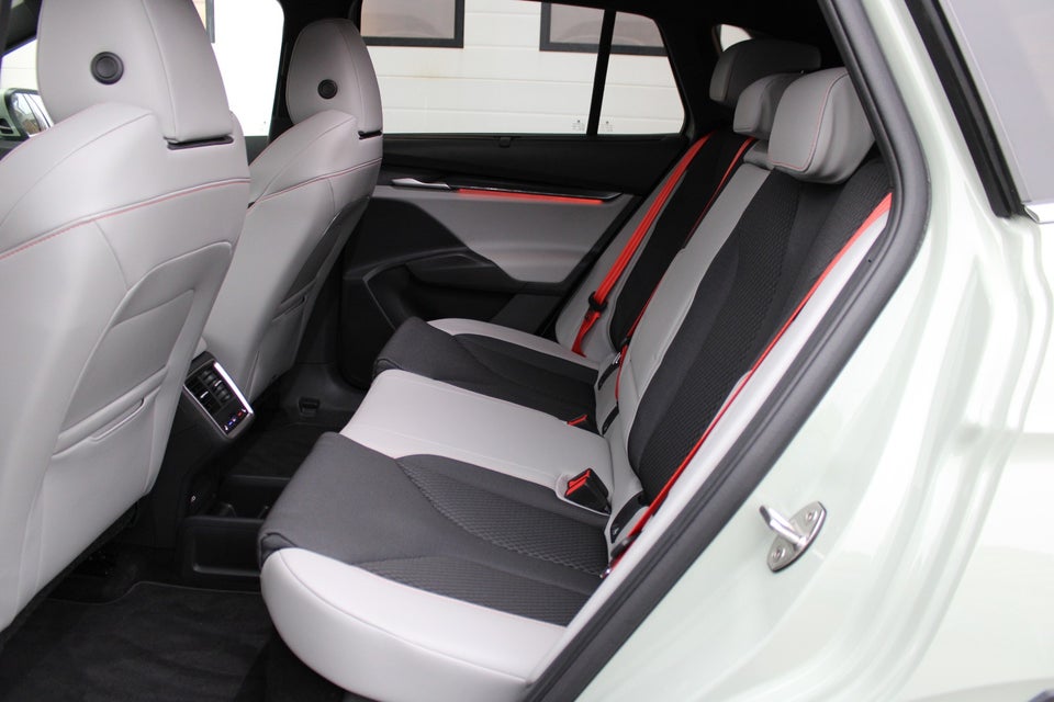 Skoda Elroq 85 iV Lodge Maxx 5d