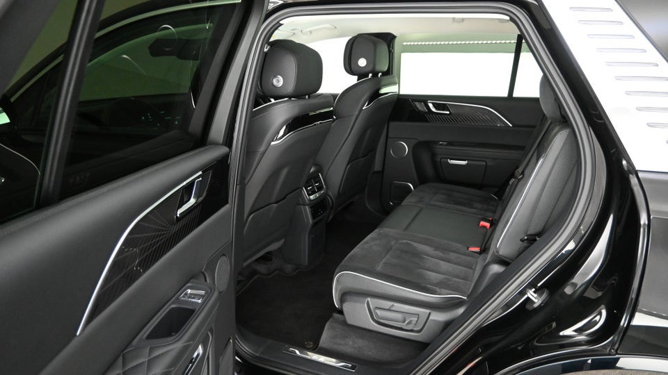 Hongqi E-HS9 99 Premium 5d