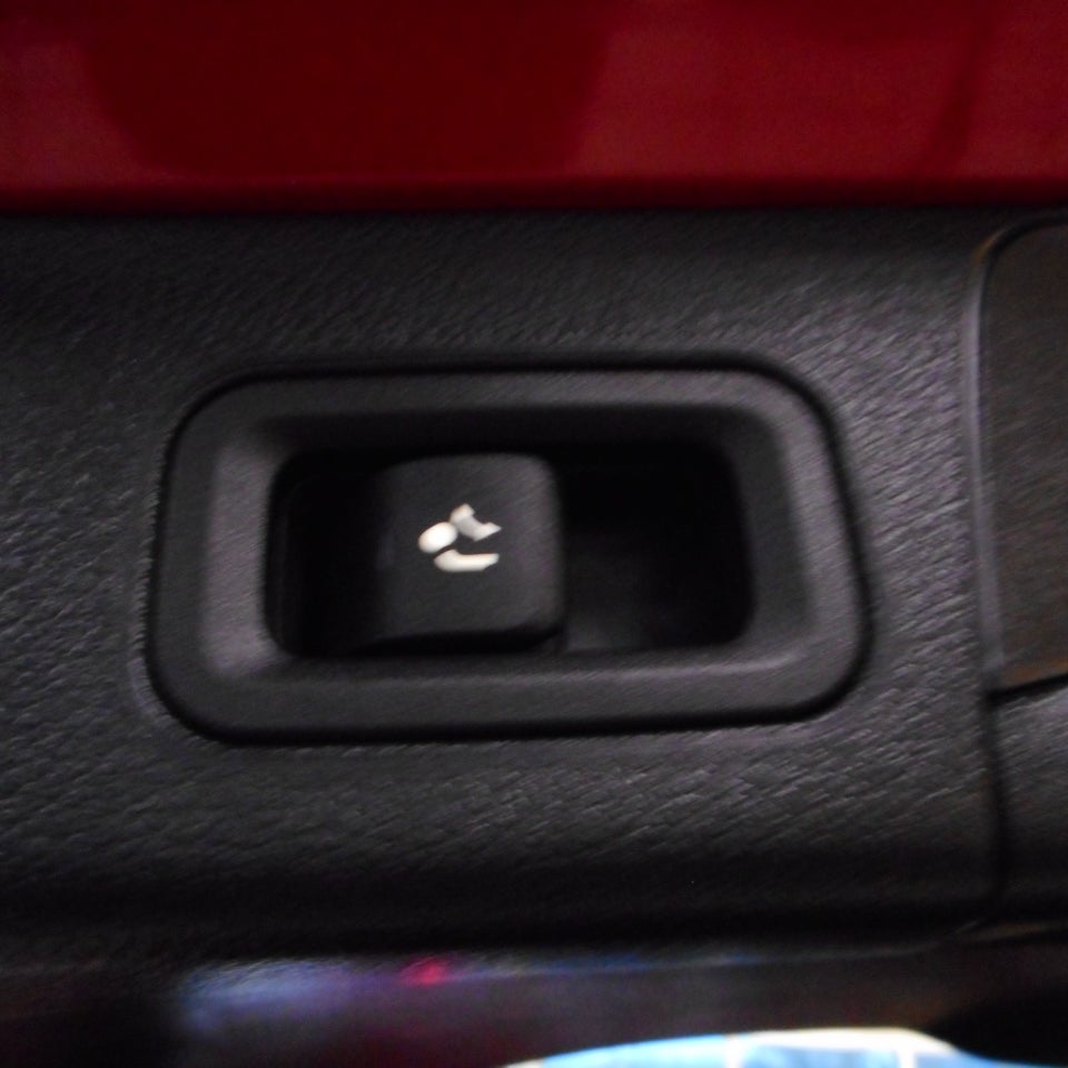 Mercedes B220 d 2,0 Progressive Line aut. 5d