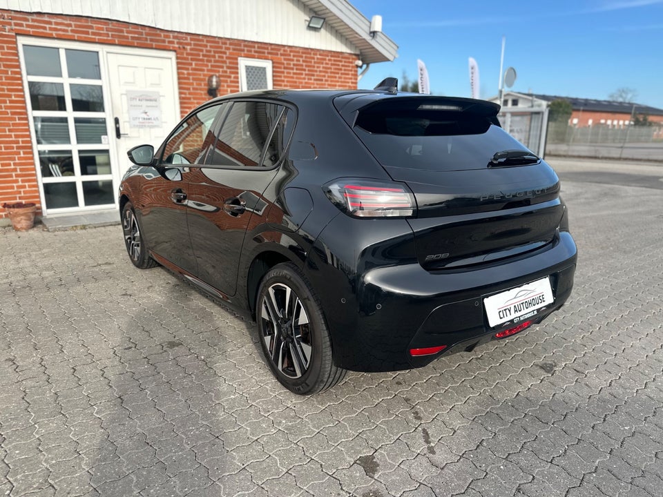Peugeot 208 1,2 PureTech 100 Allure+ 5d