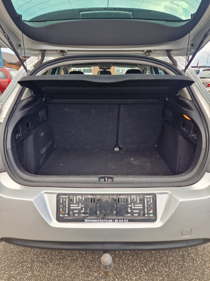 Citroën C4 1,6 HDi 112 Seduction 5d