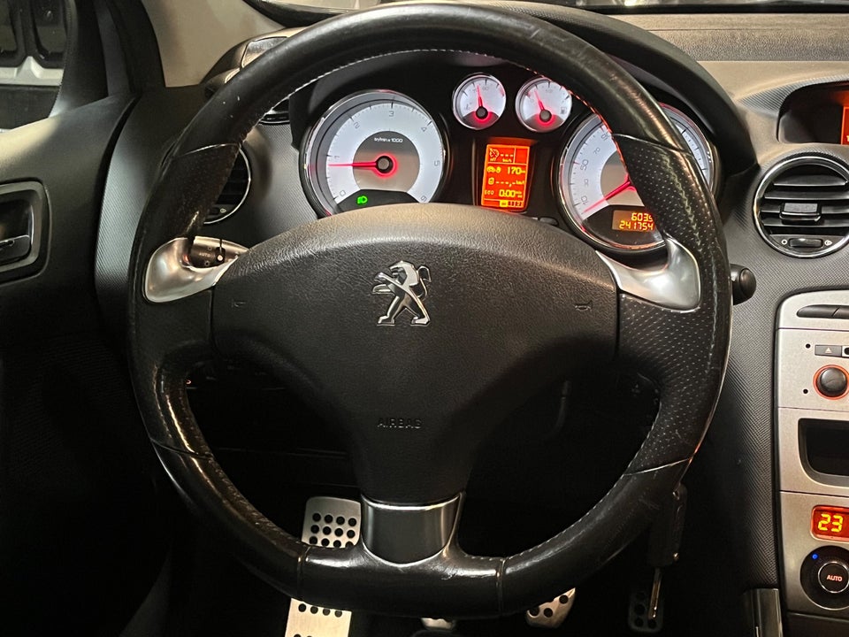 Peugeot 308 1,6 e-HDi 112 Sportium SW 7prs 5d