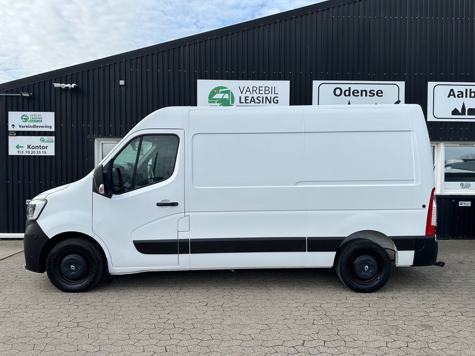 Renault Master IV T33 2,3 dCi 150 L2H2 Kassevogn