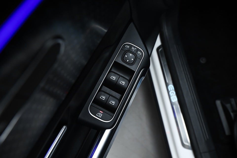 Mercedes EQB250+ AMG Advance 5d