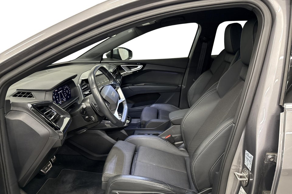 Audi Q4 e-tron 40 Attitude 5d