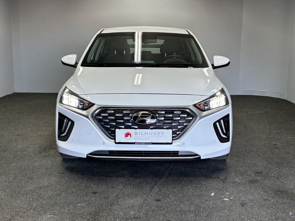 Hyundai Ioniq 1,6 PHEV Premium DCT 5d