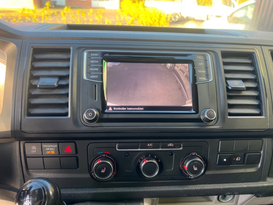 VW Transporter 2,0 TDi 150 Alukasse m/lift 2d