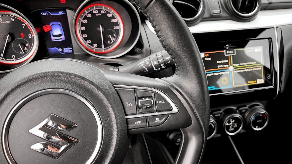 Suzuki Swift 1,2 mHybrid Exclusive 5d