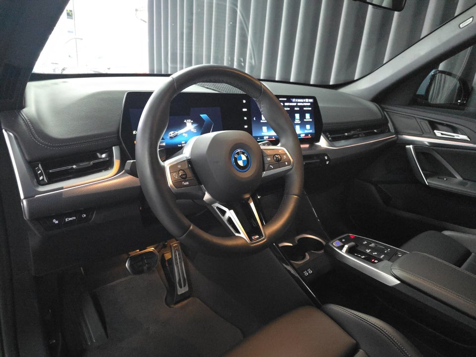 BMW iX1 eDrive20 M-Sport 5d