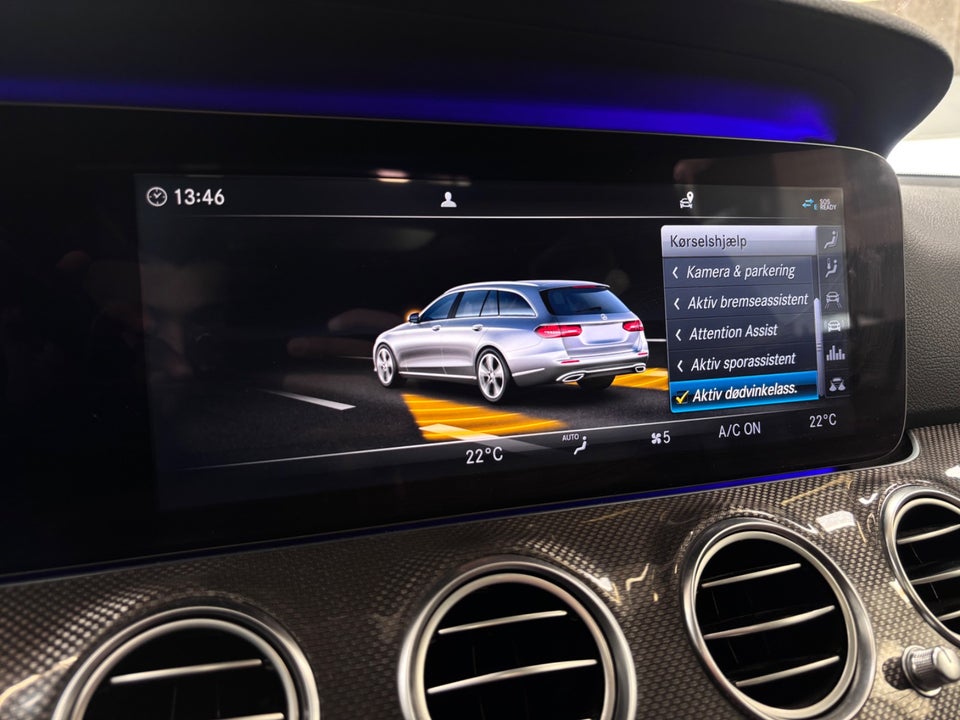 Mercedes E220 d 2,0 AMG Line stc. aut. 5d