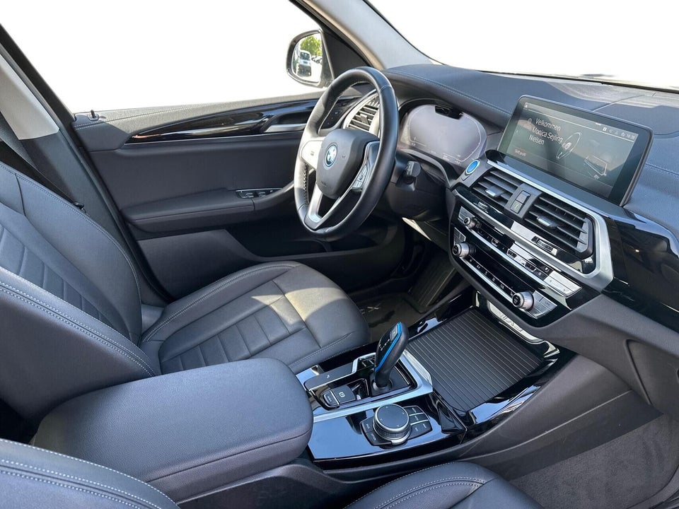 BMW iX3 Charged 5d