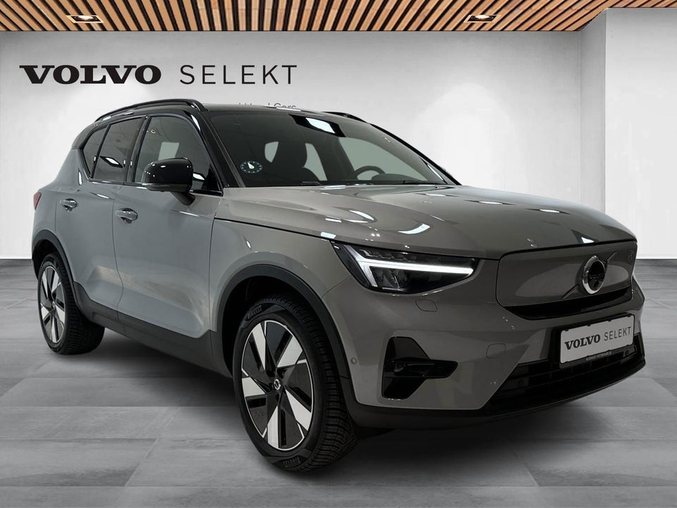 Volvo XC40 ReCharge Extended Range Plus 5d