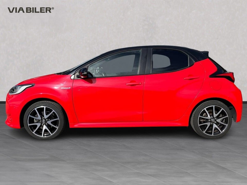 Toyota Yaris 1,5 Hybrid H3 Premier Edition e-CVT 5d