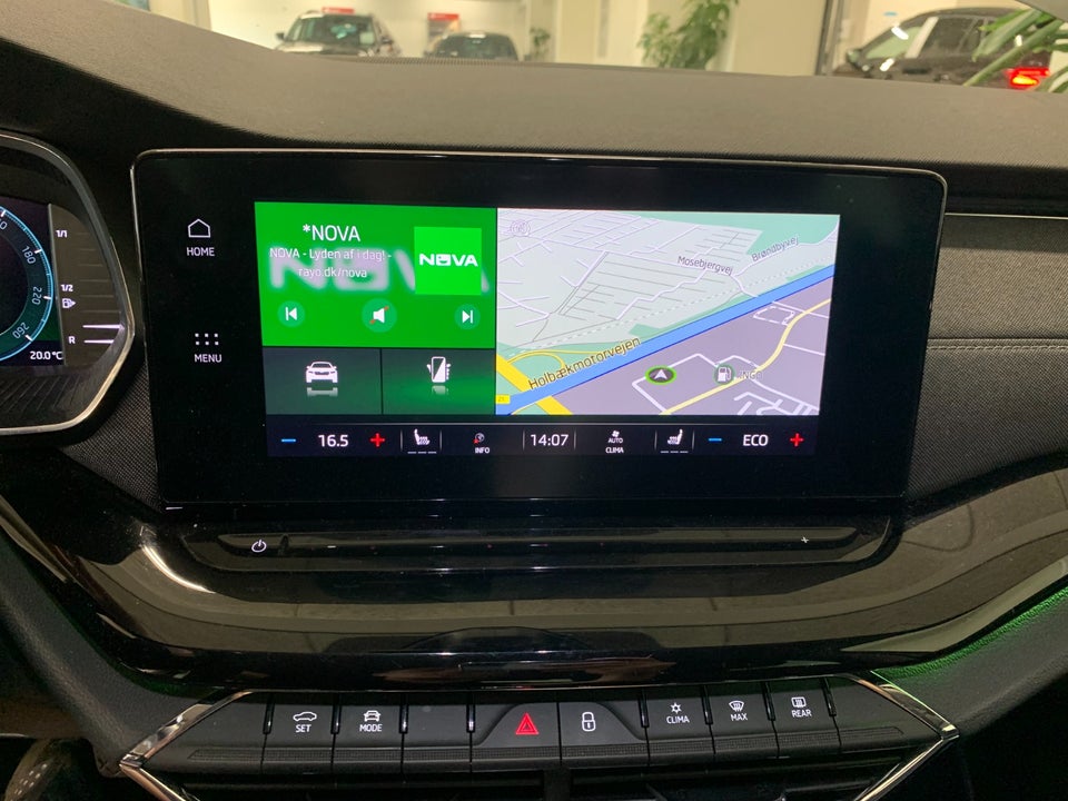 Skoda Octavia 1,4 TSi iV Plus DSG 5d