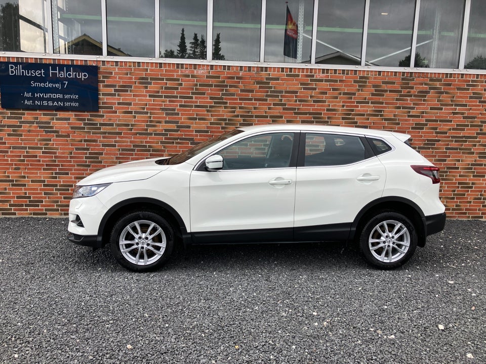 Nissan Qashqai 1,3 Dig-T 140 Visia 5d