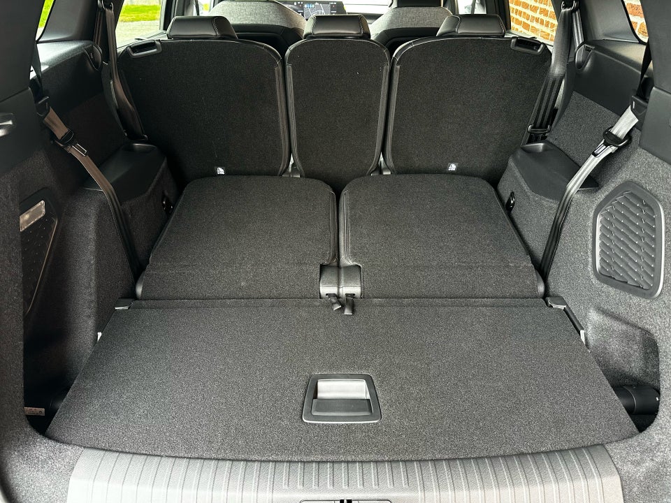 Peugeot e-5008 77 GT Pack 7prs 5d