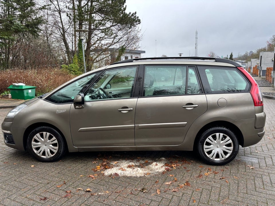 Citroën Grand C4 Picasso 1,6 HDi 110 Exclusive E6G 7prs 5d