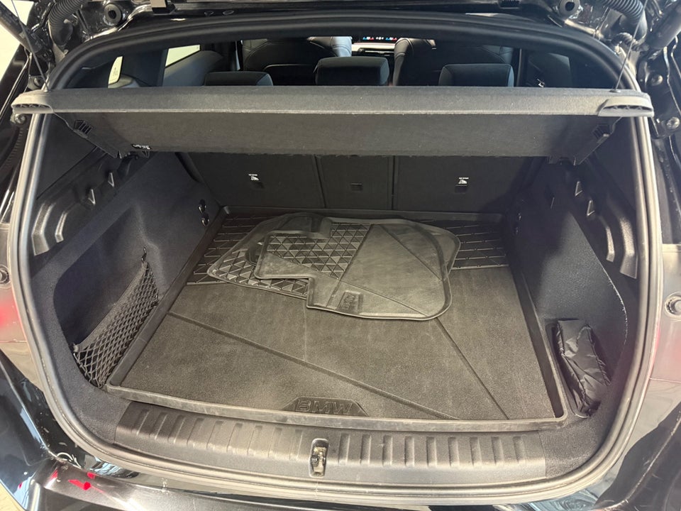 BMW iX1 xDrive30 M-Sport 5d