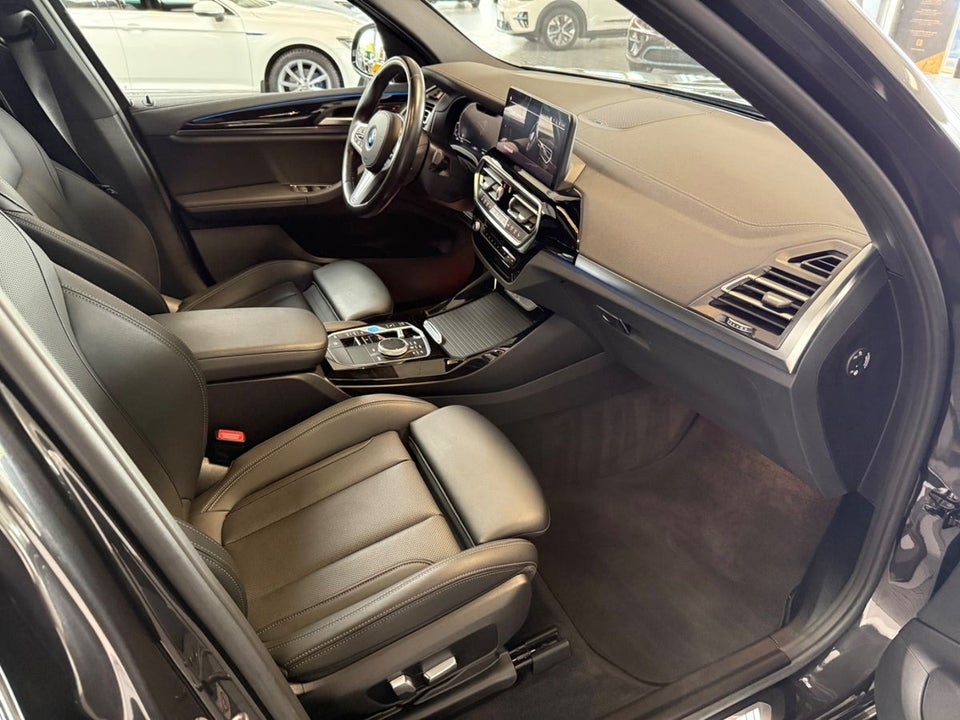 BMW iX3 Charged M-Sport 5d