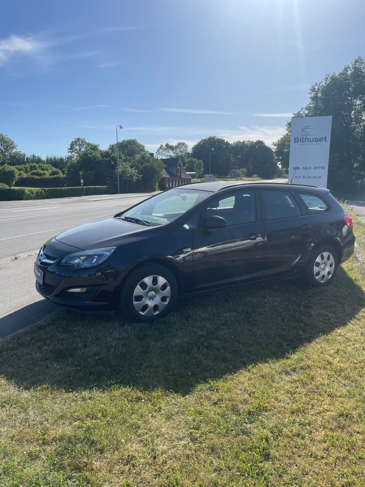 Opel Astra 1,4 100 Limited Sports Tourer 5d