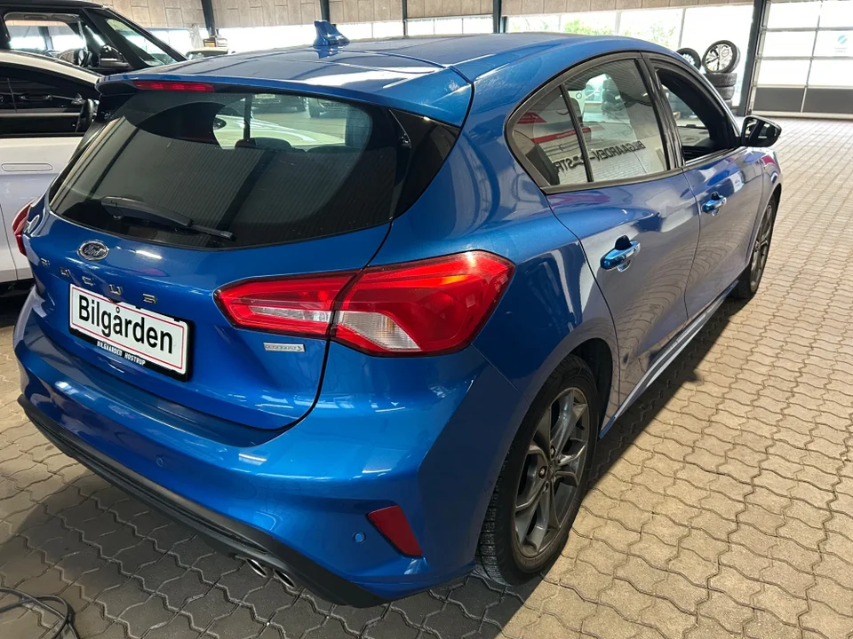 Ford Focus 1,0 EcoBoost ST-Line 5d