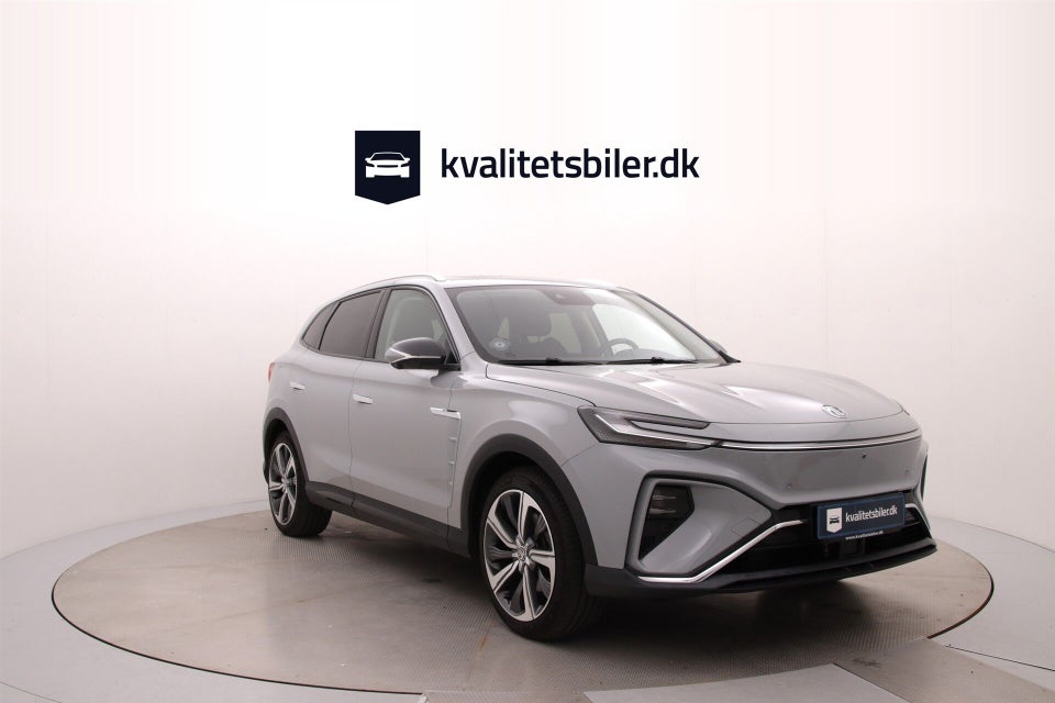 MG Marvel R Luxury 5d