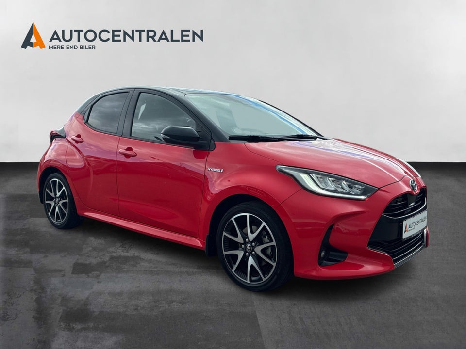 Toyota Yaris 1,5 Hybrid H3 Premier Edition e-CVT 5d