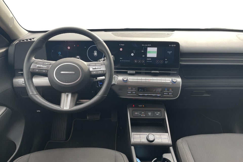 Hyundai Kona 48 EV Essential 5d