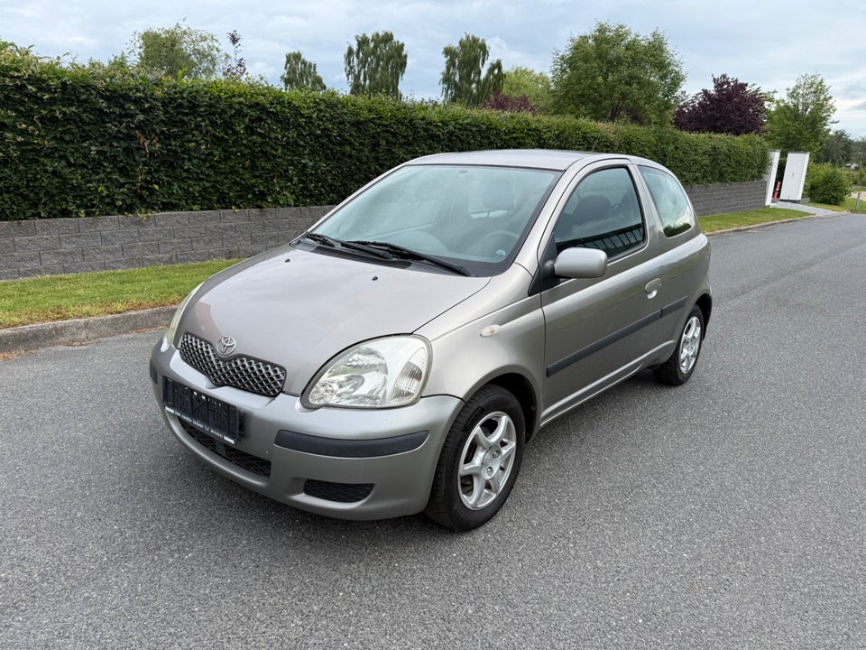 Toyota Yaris 1,0 Luna 3d