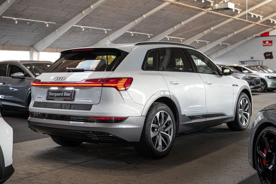 Audi e-tron 55 Advanced quattro 5d