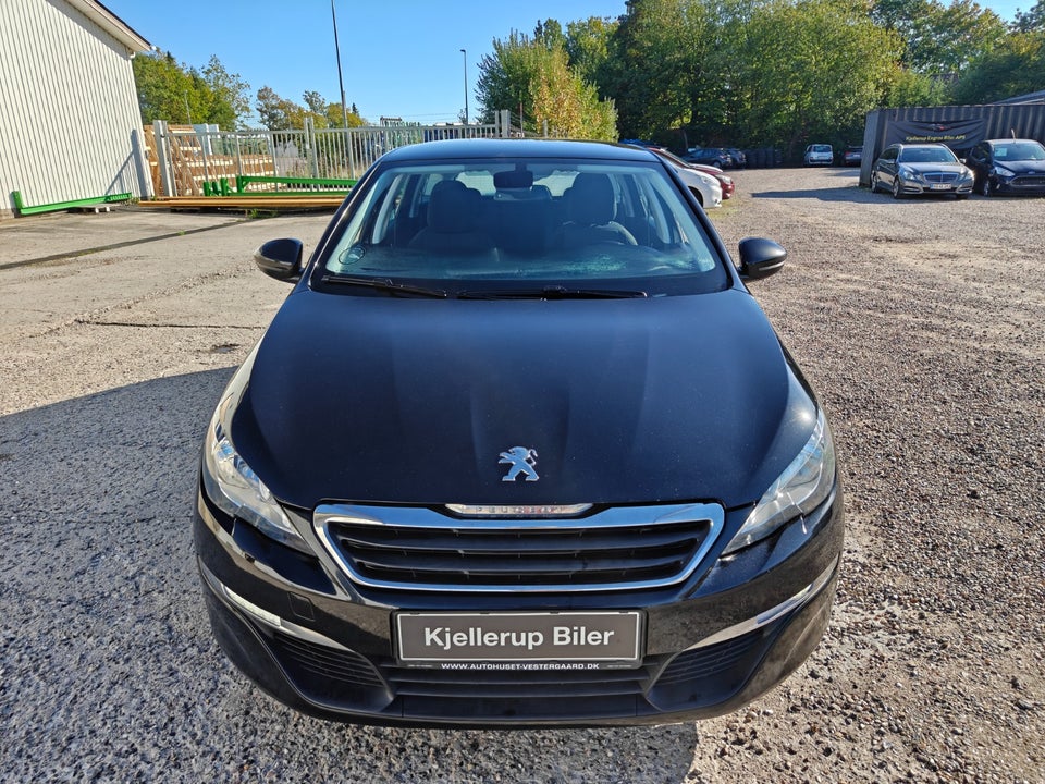 Peugeot 308 1,6 BlueHDi 120 Style SW 5d