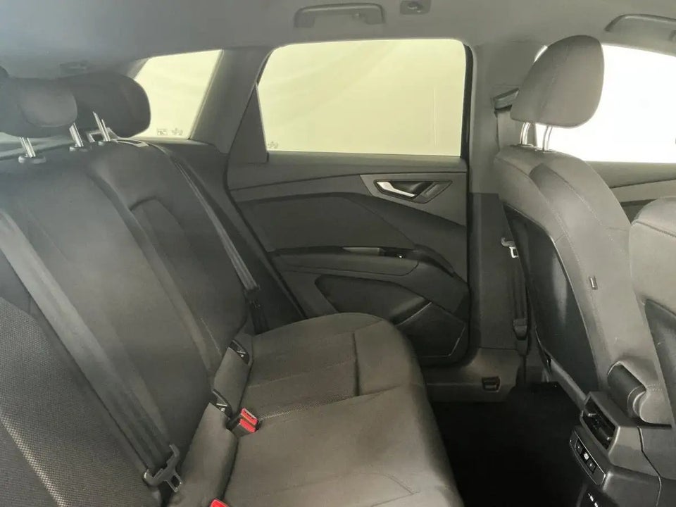 Audi Q4 e-tron 45 S-line 5d