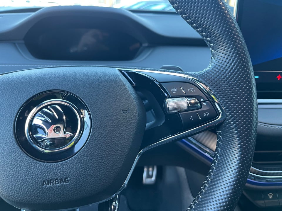 Skoda Enyaq 80 iV Sportline 5d