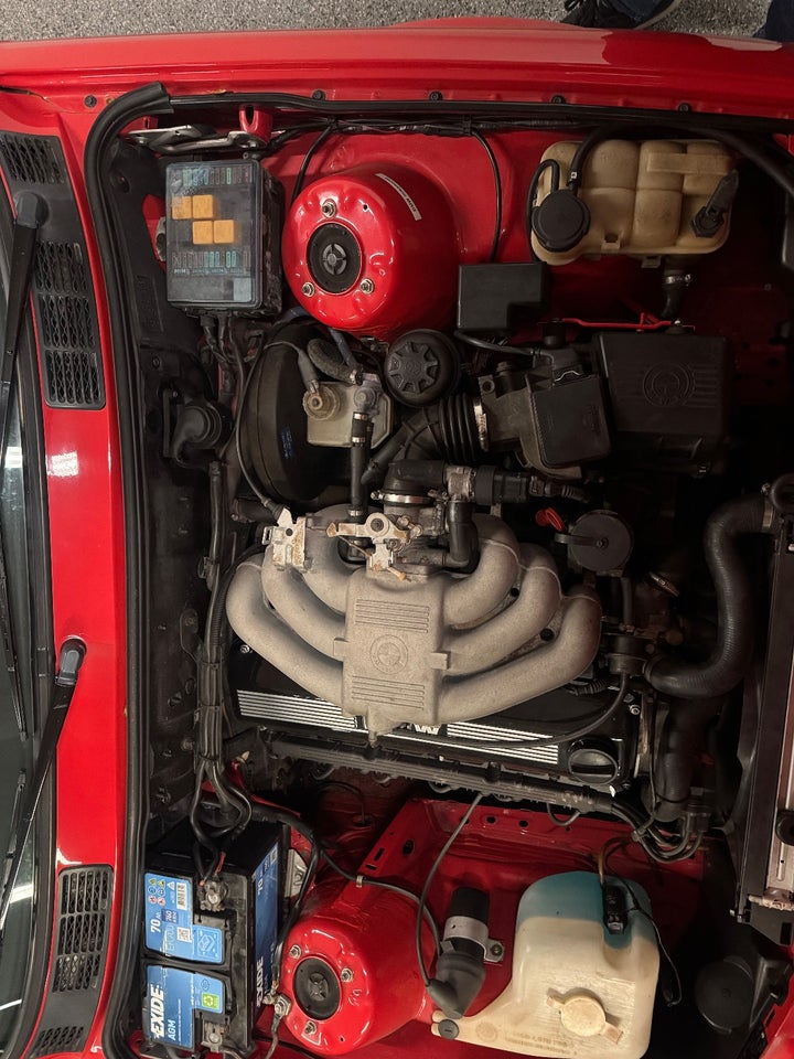 BMW 320i 2,0 Touring 5d