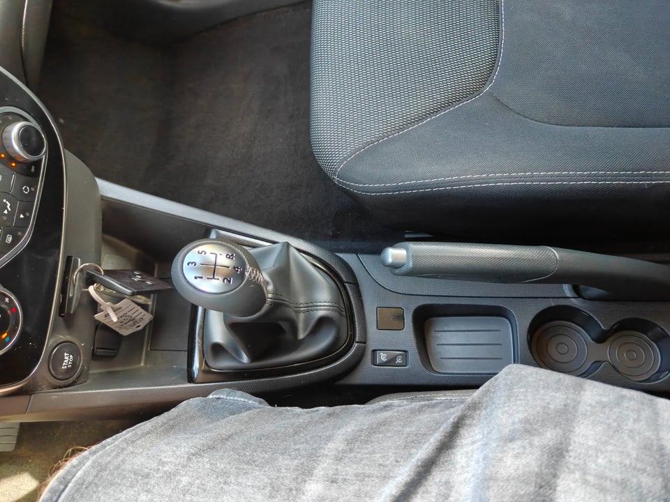 Renault Clio IV 0,9 TCe 90 Formula Edition Sport Tourer 5d