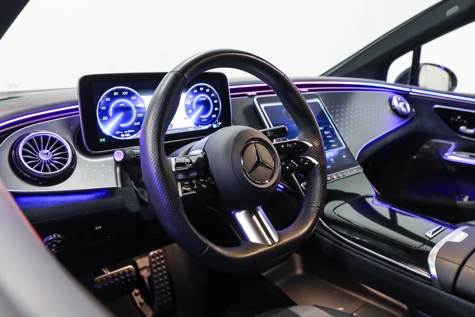 Mercedes EQE350 AMG Line 4d